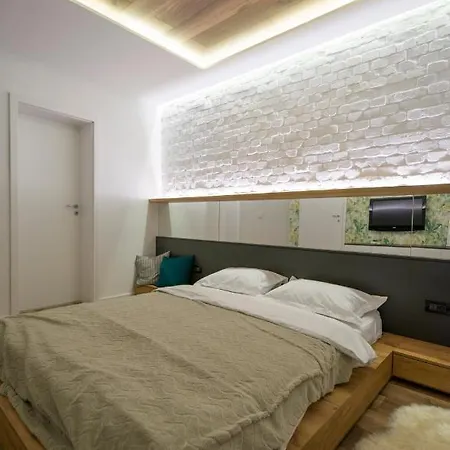 Διαμέρισμα Elisabetin Residence: And Unique Design