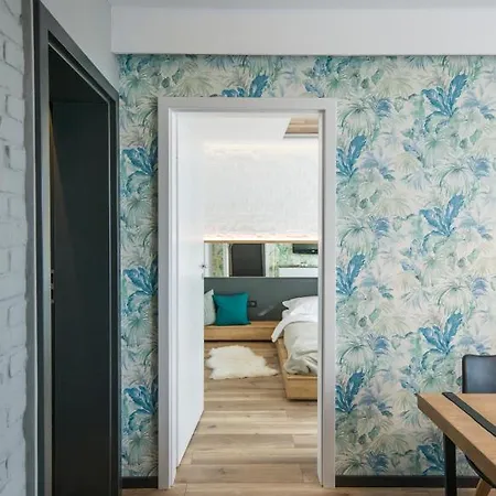 Apartment Elisabetin Residence: And Unique Design *