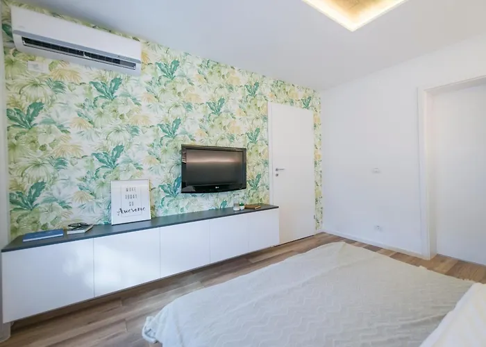 Elisabetin Residence: And Unique Design 公寓 *