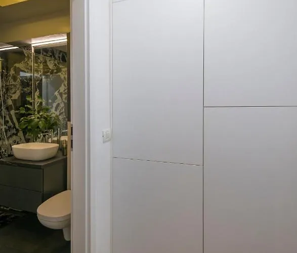 Elisabetin Residence: And Unique Design Apartmán